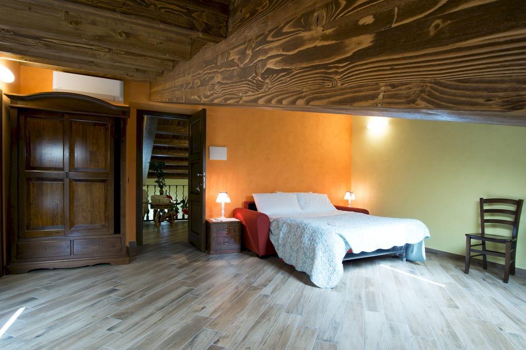 Hotel L'Arco Dei Sogni Malvagna Exterior foto